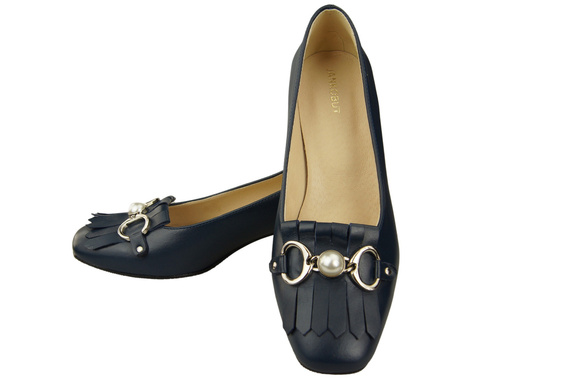 Women's shoes Pumps Natural leather 195 ElitaBut