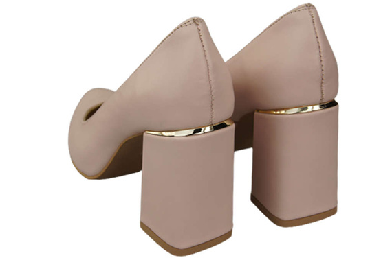 Women's shoes Pumps Natural leather 179 ElitaBut