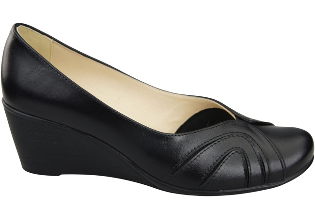 Women's Black Natural Leather Wedge Pumps 828 ElitaBut