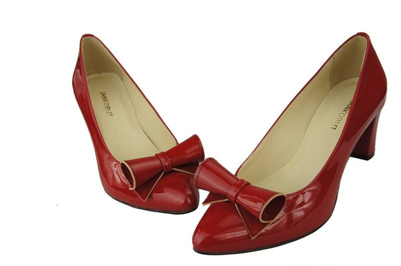 Women's shoes Pumps natural leather Lacquer 975 ElitaBut