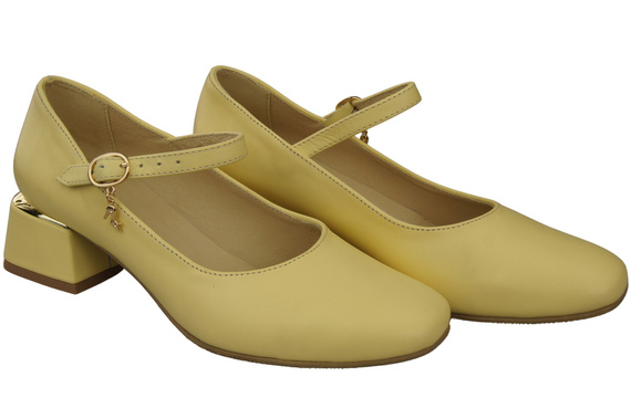 Women's shoes Pumps with a strap, natural leather 202 ElitaBut