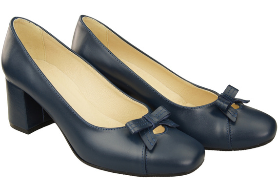 Women's Pumps with a Bow, Natural Leather and Low Heel 203 ElitaBut