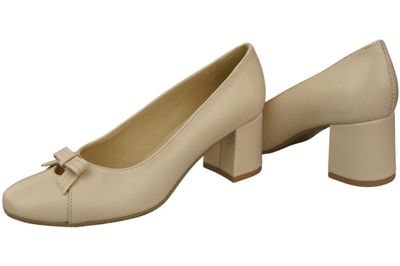 Women's Pumps with a Bow, Natural Leather and Low Heel 203 ElitaBut