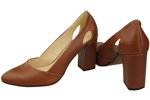 Women's shoes Pumps Natural leather 184 ElitaBut