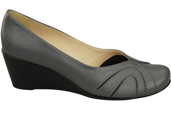 Women's Black Natural Leather Wedge Pumps 828 ElitaBut