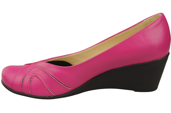 Women's Black Natural Leather Wedge Pumps 828 ElitaBut