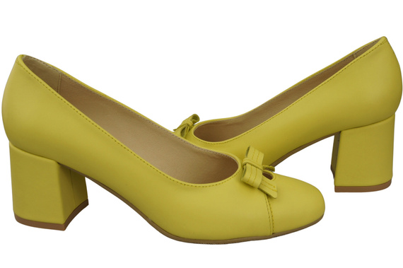 Women's Pumps with a Bow, Natural Leather and Low Heel 203 ElitaBut
