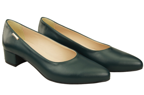 Women's low-heeled pumps timeless elegance and comfort 220 ElitaBut