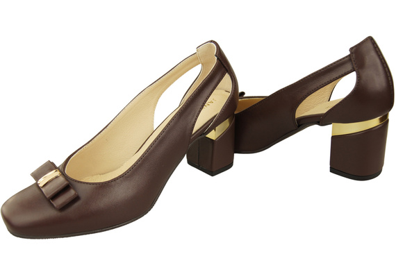 Shoes Women's pumps in Natural Leather with Decorative Heel 199 ElitaBut