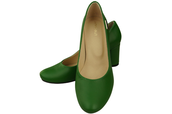 Footwear Classic Women's Natural Leather Almond Nose Dugout 201 ElitaBut