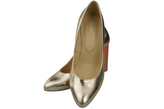 Women's shoes Pumps Natural leather 194 ElitaBut