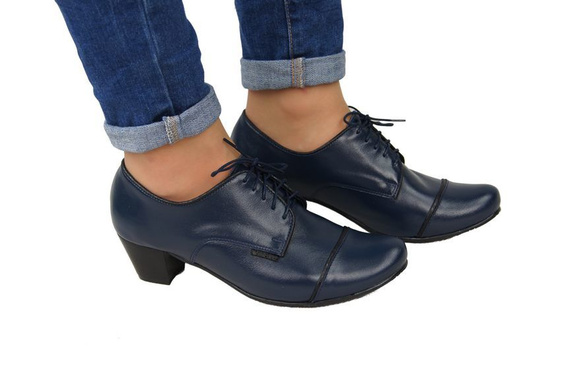 Shoes Brogues Women's lace-up natural leather 956 ElitaBut