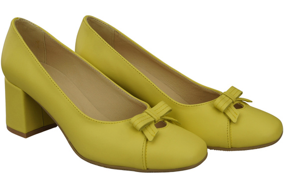 Women's Pumps with a Bow, Natural Leather and Low Heel 203 ElitaBut