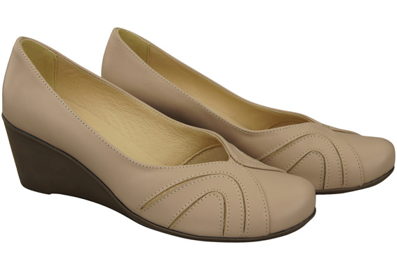 Women's Black Natural Leather Wedge Pumps 828 ElitaBut