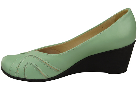 Women's Black Natural Leather Wedge Pumps 828 ElitaBut