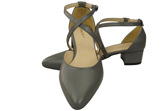 Women’s Leather Sandals with Straps Low Heel 223 ElitaBut