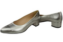 Women's low-heeled pumps timeless elegance and comfort 220 ElitaBut