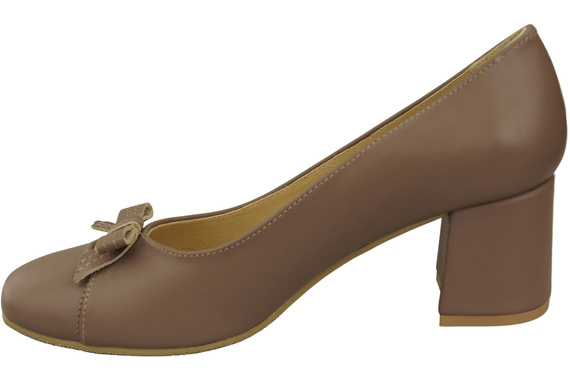 Women's Pumps with a Bow, Natural Leather and Low Heel 203 ElitaBut