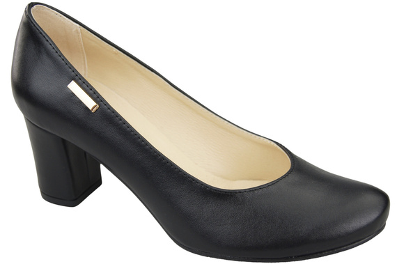 Footwear Classic Women's Natural Leather Almond Nose Dugout 201 ElitaBut