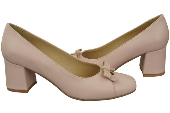 Women's Pumps with a Bow, Natural Leather and Low Heel 203 ElitaBut
