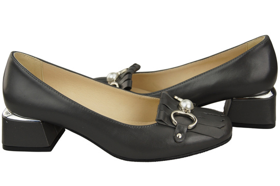 Women's shoes Pumps Natural leather 195 ElitaBut