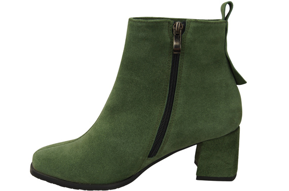 Women’s ankle boots in genuine suede leather, stable block heel, with zipper – 224 ElitaBut