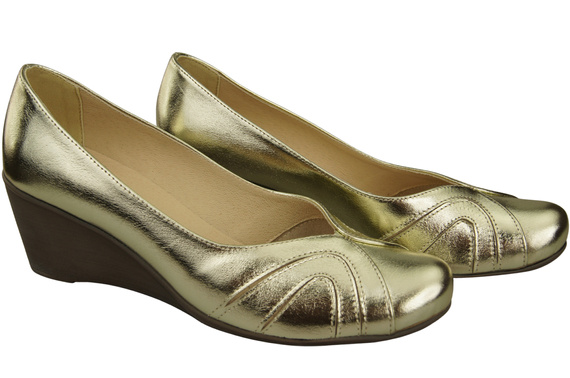 Women's Black Natural Leather Wedge Pumps 828 ElitaBut