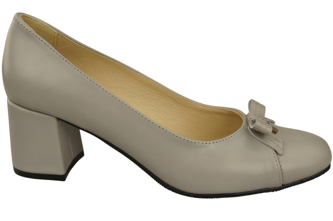 Women's Pumps with a Bow, Natural Leather and Low Heel 203 ElitaBut