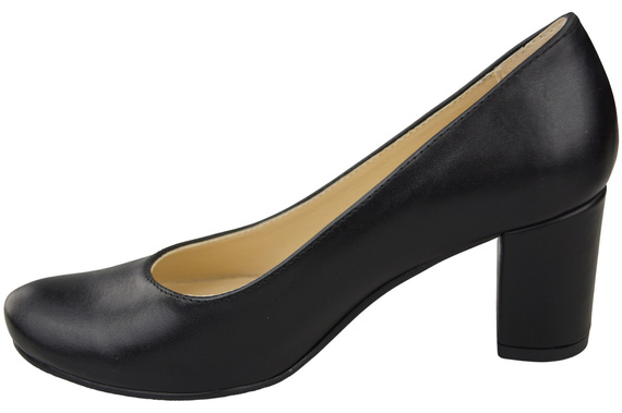 Footwear Classic Women's Natural Leather Almond Nose Dugout 201 ElitaBut