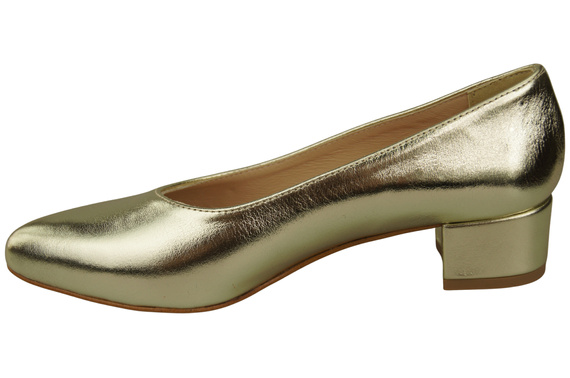 Women's low-heeled pumps timeless elegance and comfort 220 ElitaBut