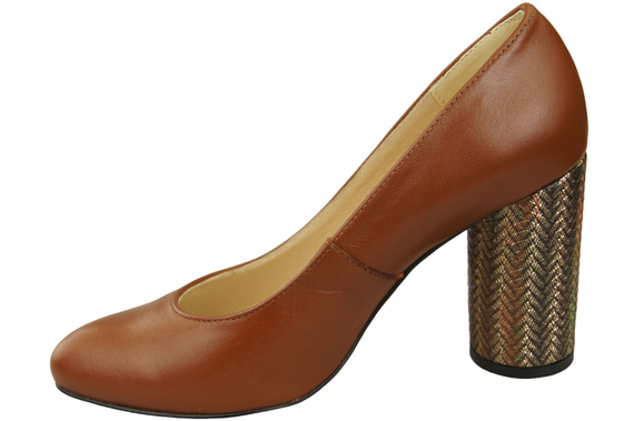 Women's shoes Pumps Natural leather 194 ElitaBut