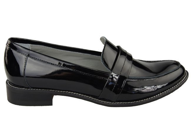 Shoes Women's loafers Natural leather lacquer 139 ElitaBut