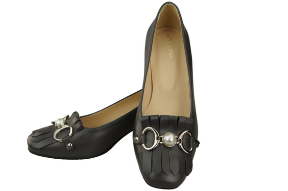 Women's shoes Pumps Natural leather 195 ElitaBut