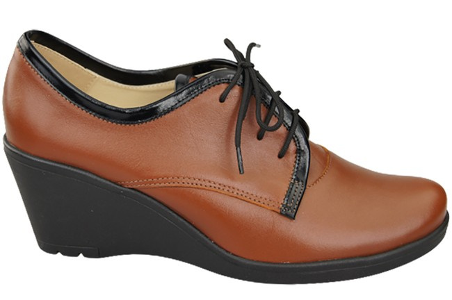 Shoes Women's Brogues On Wedge Natural leather 181 ElitaBut