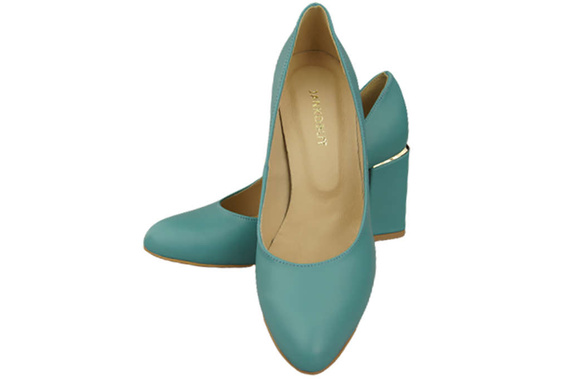 Women's shoes Pumps Natural leather 179 ElitaBut