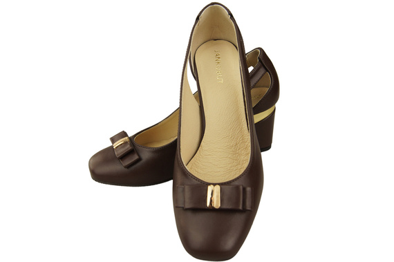 Shoes Women's pumps in Natural Leather with Decorative Heel 199 ElitaBut