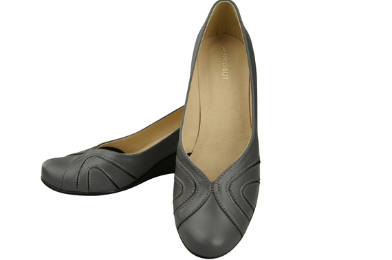 Women's Black Natural Leather Wedge Pumps 828 ElitaBut