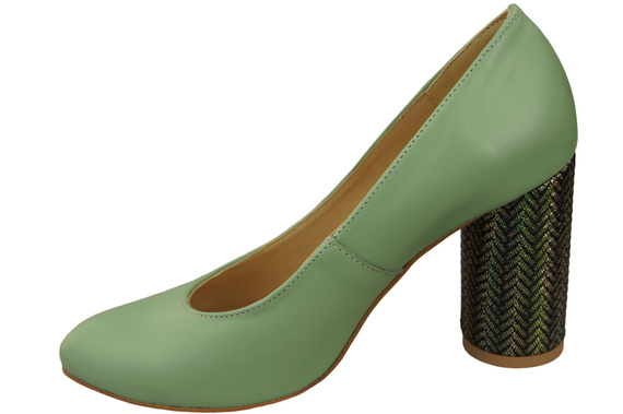 Women's shoes Pumps Natural leather 194 ElitaBut