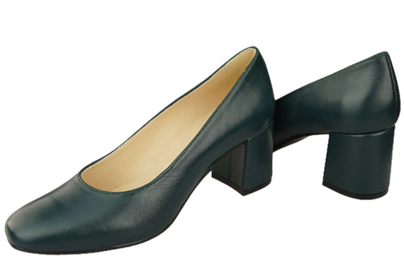 Women's shoes Pumps Natural leather 171 ElitaBut