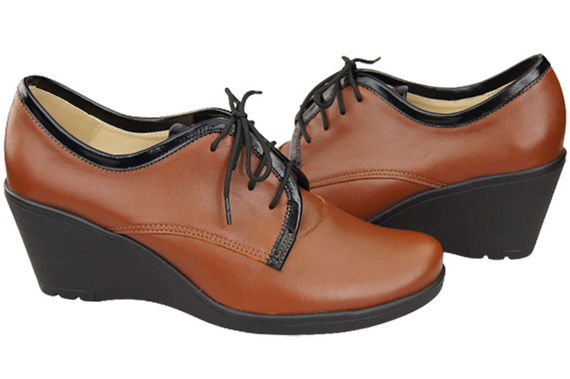 Shoes Women's Brogues On Wedge Natural leather 181 ElitaBut