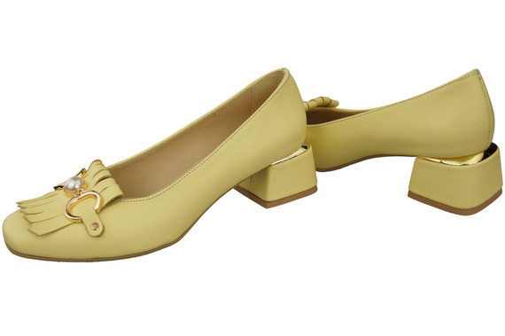 Women's shoes Pumps Natural leather 195 ElitaBut