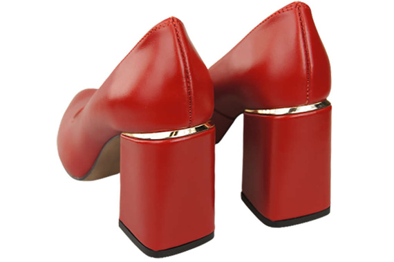 Women's shoes Pumps Natural leather 179 ElitaBut