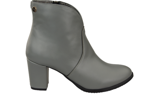 Shoes Women's boots Spring / Fall natural leather 152 L ElitaBut