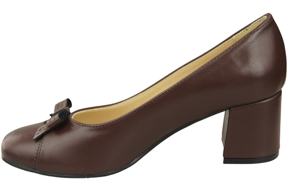 Women's Pumps with a Bow, Natural Leather and Low Heel 203 ElitaBut