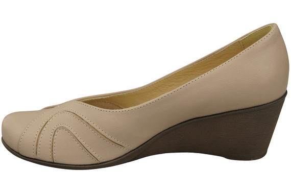 Buty na Koturnie Cappuccino Jasne Czółenka Damskie z Naturalnej Skóry 828 ElitaBut